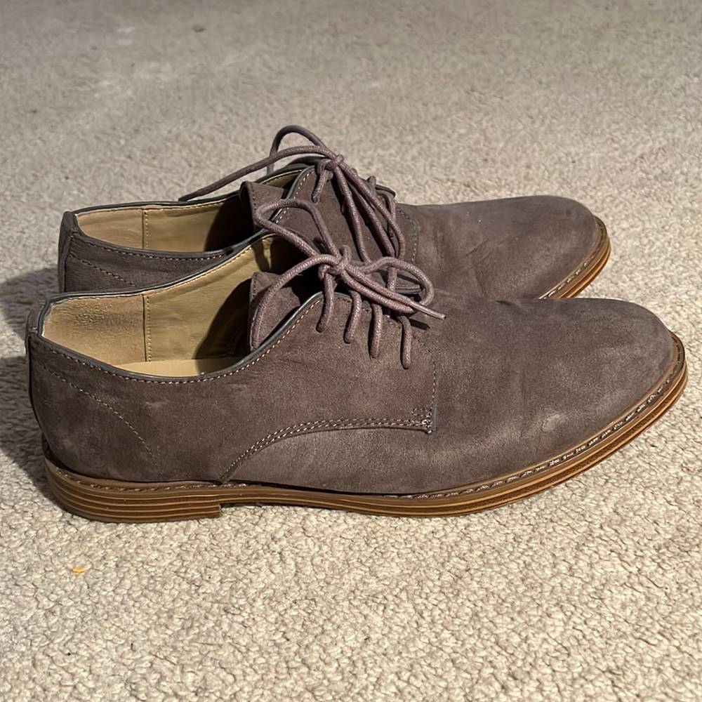 GREY SUADE DRESS SHOE